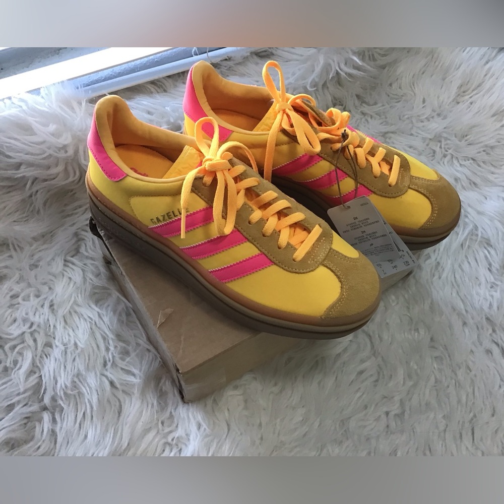 Adidas gazelle bold Spark Pink Lucid Platform Sneaker Size 7 - Picture 3 of 10
